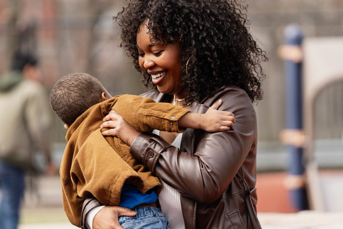 ChicagoCommons's tweet image. The Family Hub October Calendar is filled with opportunities for parents to learn, connect, and feel supported. View the full schedule on our website: bit.ly/4mlCACc  
⠀
#ChicagoCommons #FamilyHub #ThrivingFamiliesThrivingChildren