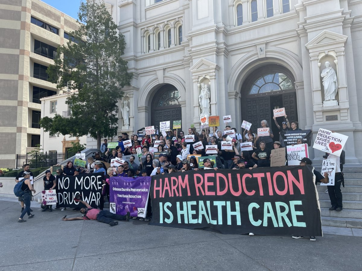 📸 Check out this powerful image from Ending the Epidemic coalition's AIDSWatch@Home event!

AIDSWatch@Home brings advocacy to your state, equipping local leaders with tools to fight for our communities. 🤝

Don't miss out! Apply by October 6, 2025: bit.ly/awathm25