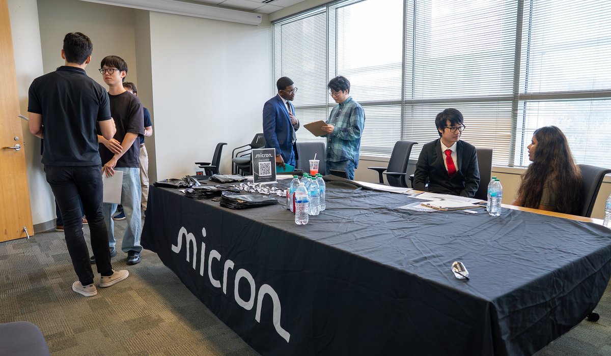 GeorgiaTech_ECE's tweet image. With 1,807 attendees, the Fall ECE Career Fair was a powerful reminder that the future of technology is in good hands. Thank you to our company partners for supporting the next generation of engineering leaders.
📸 bit.ly/3KfNYCz
#ECECareerFair #FutureTechLeaders