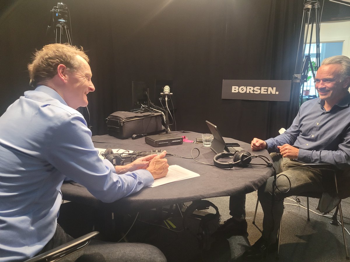 Niels Lunde (@nielslunde) on Twitter photo Forstå mysteriet Stefan Plenge
Hvad er <a href="/nemligcom/">nemlig.com</a> - hvorfor har de svært ved at tjene penge?
Ny strategi
Sådan vil Nemlig konkurrere på priser
Forbrugernes vaner skal ændres
”Den bedste overskudsgrad i branchen”
Er Stefan Plenge en fantast?
Niels opsamling
Topchefernes strategi Forstå mysteriet Stefan Plenge
Hvad er <a href="/nemligcom/">nemlig.com</a> - hvorfor har de svært ved at tjene penge?
Ny strategi
Sådan vil Nemlig konkurrere på priser
Forbrugernes vaner skal ændres
”Den bedste overskudsgrad i branchen”
Er Stefan Plenge en fantast?
Niels opsamling
Topchefernes strategi