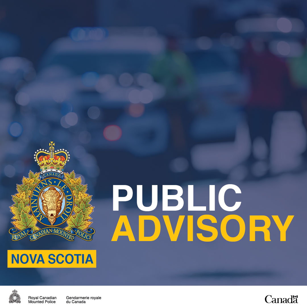RCMPNS's tweet photo. Public Advisory: RCMP Halifax Regional Detachment is at Sackville High School on Kingfisher Way responding to a threat at the school. RCMP officers are on scene and a youth is in custody. There is an increased police presence. There is no risk to public safety at this time. https://t.co/YsGH6ZVTh8
