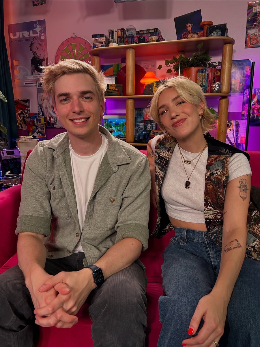 smoshbase_'s tweet photo. The SmoshALike upload this week is 'URL'

"the one &amp; only @drewisgooden is making his appearance on URL this Wednesday! ✨👾" https://t.co/Vl5XCh0urO