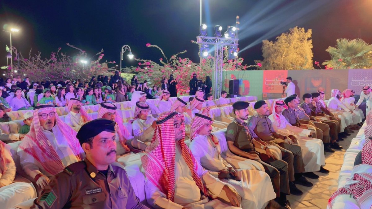 🇸🇦 | #عزنا_بطبعنا

احتفالاتنا معكم غير 😍
في المناسبة الغالية علينا💚
صور من الحضور والزوار 😍
📍حديقة الأمير فيصل بن فهد بمحافظة موقق  

#اليوم_الوطني_95
#موقق_الأجمل | 📸 
#أمانة_منطقة_حائل