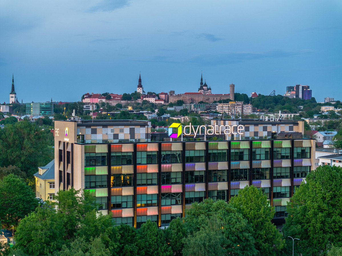 📌BSides Tallinn 2025 proud sponsor⭐️Dynatrace is a software intelligence platform designed to help organizations monitor, optimize, manage and secure the performance of their applications, infrastructure, and digital experiences. 
#bsidestll