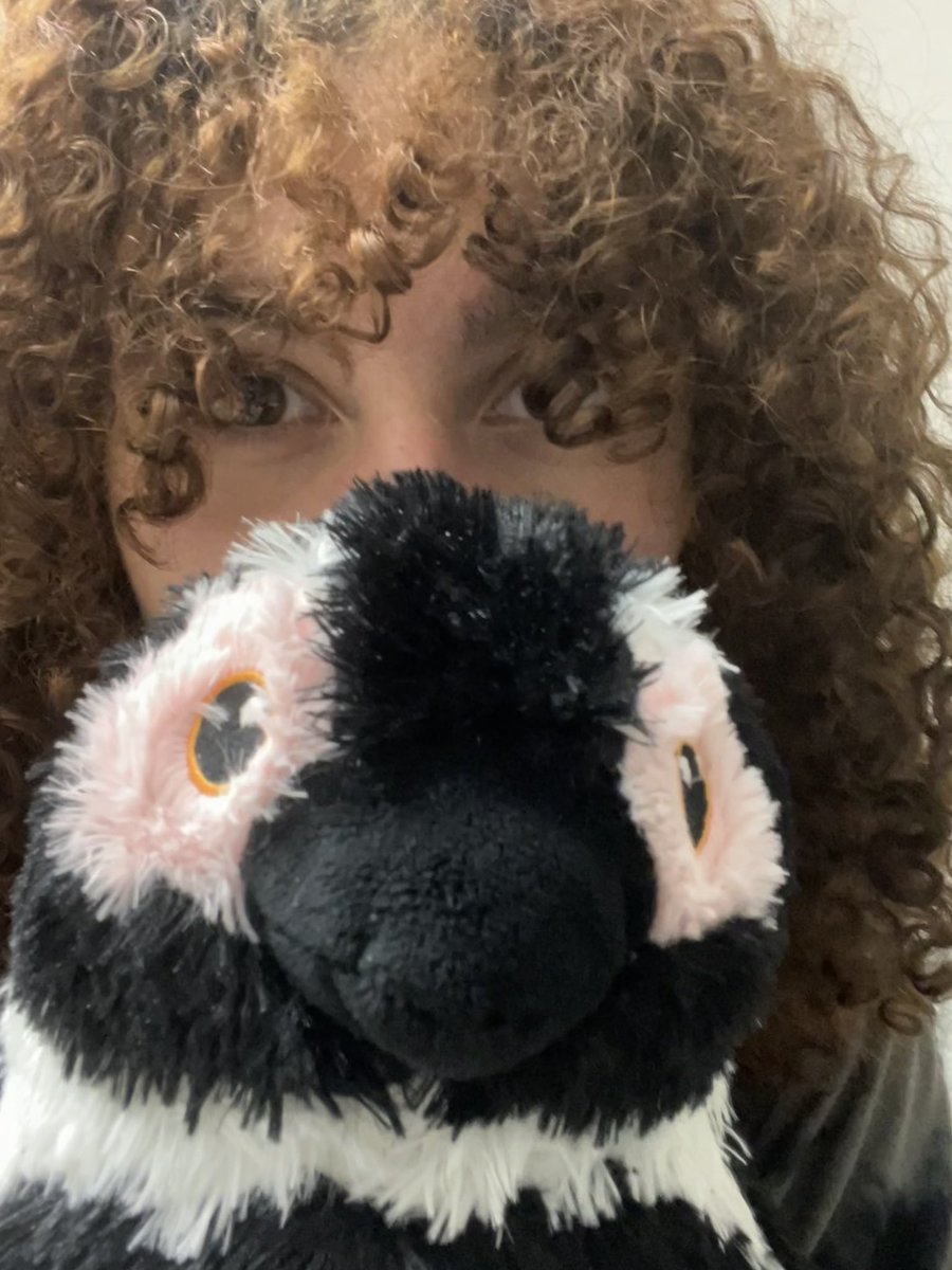 this is one of my penguins be nice to him

#totemtwtselfieday