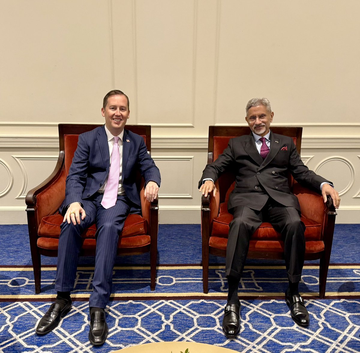 sidhant's tweet photo. U.S. Special Envoy for South and Central Asia and Ambassador Nominee to India Sergio Gor meets EAM Dr S Jaishankar https://t.co/3Ro4axkU6v