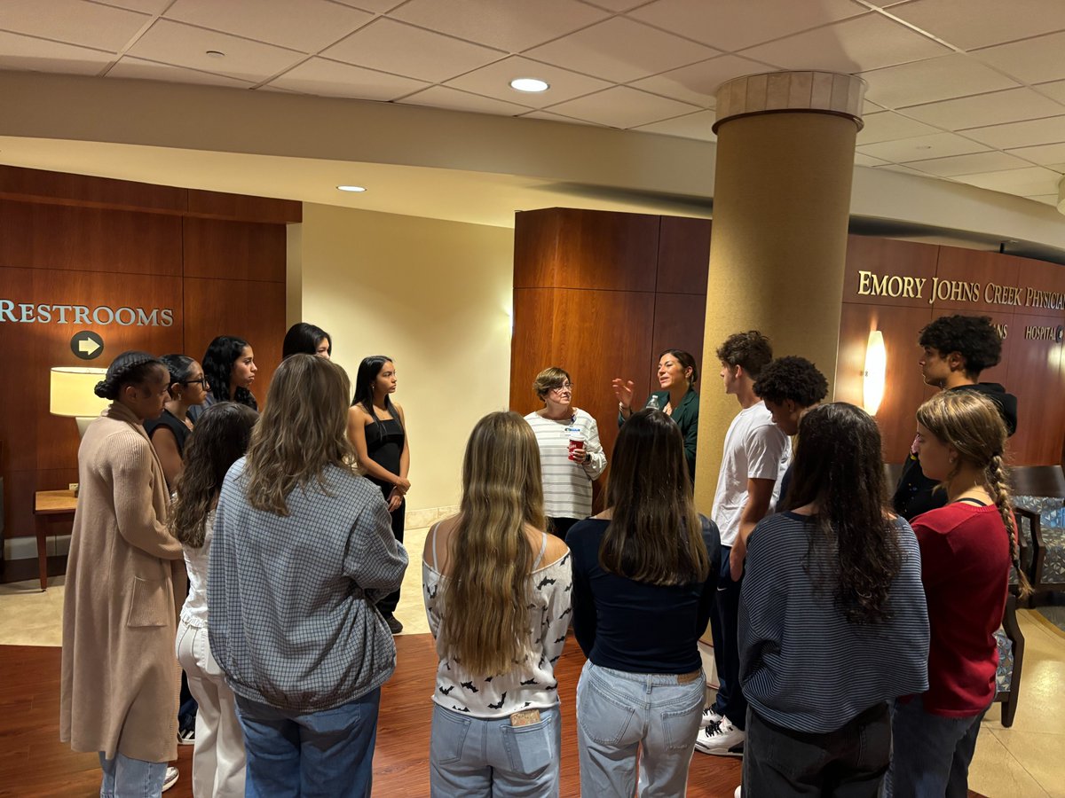 Chef Wilborn (@chefwilborn) on Twitter photo Northview HS Health Science students explored Emory Johns Creek’s ION Robotic Bronchoscopy—an innovative tech for early lung cancer detection. They tested the robot, raced to biopsy targets, and met surgeons & lung navigators! <a href="/FCSCTAE/">Fulton County Schools CTAE</a> <a href="/NorthviewTitans/">Northview High School</a> Northview HS Health Science students explored Emory Johns Creek’s ION Robotic Bronchoscopy—an innovative tech for early lung cancer detection. They tested the robot, raced to biopsy targets, and met surgeons & lung navigators! <a href="/FCSCTAE/">Fulton County Schools CTAE</a> <a href="/NorthviewTitans/">Northview High School</a>