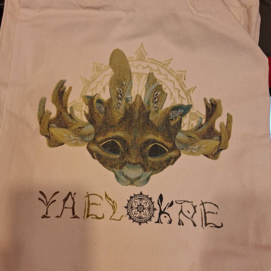 YaelokreNews's tweet photo. 📷 | Closeups on some of the merch!
Also for those who were curious, shirts &amp; hoodies sizes are s-xxl. 

{#yaelokretour #yaelokre} https://t.co/LdpBUq7Qh3