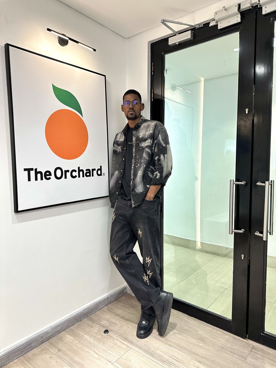 regnwobu's tweet image. Personal jpegs/mp4 from the just concluded Sony Music Publishing WA songwriting camp; SMP Fusion 01.

Huge respect to the SMP team, unmatched work ethic &amp;amp; unforgettable vibes.

#SMPFusion01 #SonyMusicPublishing