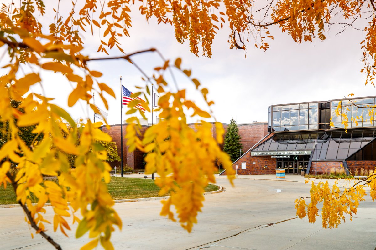 Happy first day of Fall at #GovState🍂