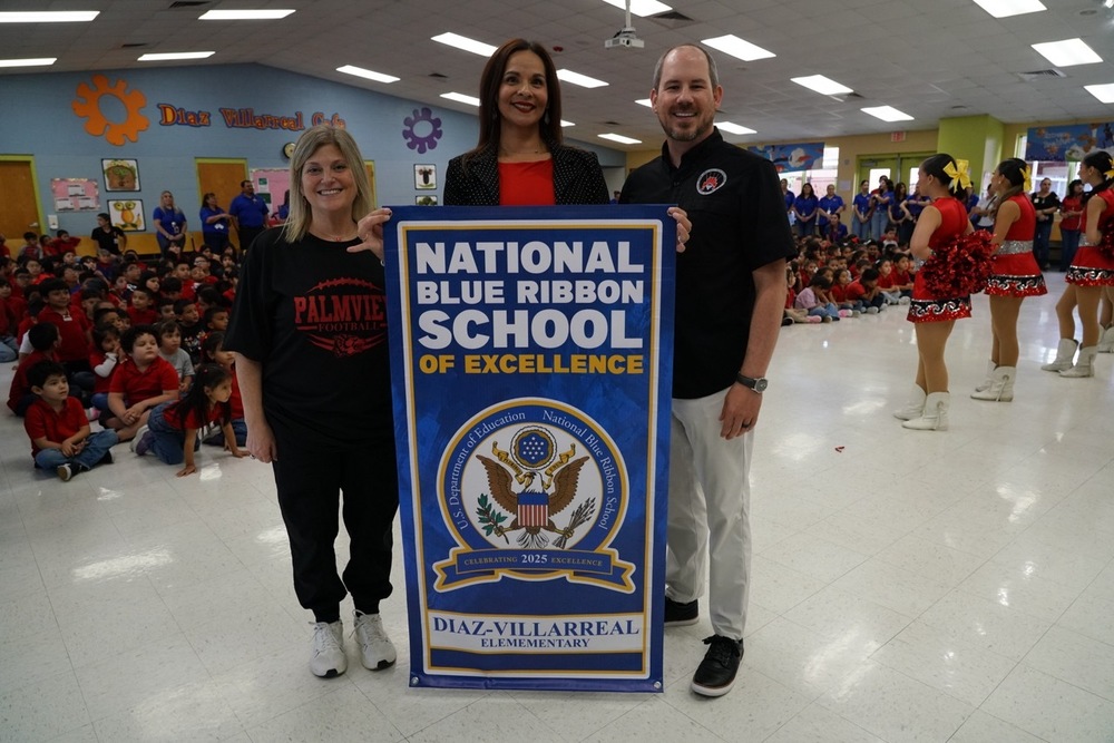 La Joya ISD to Celebrate Diaz-Villarreal Elementary School Staff After Meeting Requirements for National Blue-Ribbon School Designation  lajoyaisd.com/o/lajoyaisd/ar…
