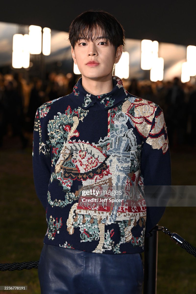 DROP TAGS FOR OUR PRINCE

🎯 100 replies 

BLUEMING SEUNGMIN FOR BURBERRY 
#SeungminxBurberry 
#SeungminxLFW2025