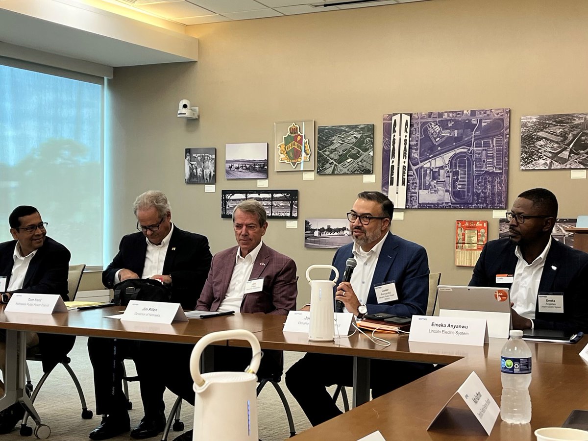 CEOPublicPower's tweet image. Thanks to Javier Fernandez @OPPDCares, Tom Kent @NPPDnews, Emeka Anyanwu @LESupdates, and Arshad Mansoor @EPRINews -- pictured with Governor Pillen (center) -- for including me in the recent Midwest Forum in Omaha to discuss affordably &amp;amp; reliably meeting growing energy demand.