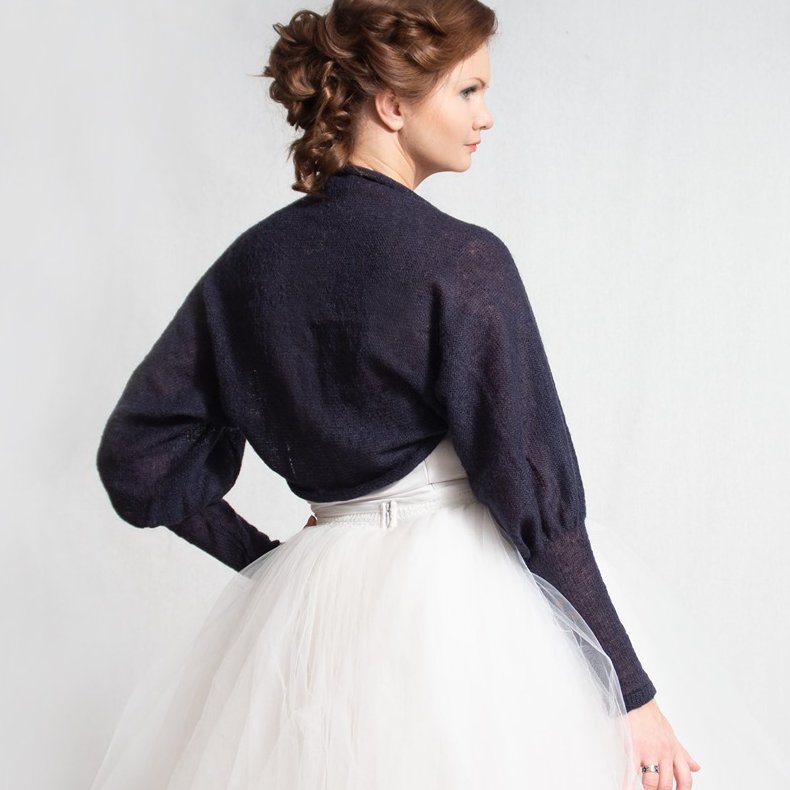 Bridal #Bolero #wedding #shrug #puffsleeve bolero #Victorian #fashion #dress #CoverUp #handmade #jacket 

etsy.me/3tWirv6