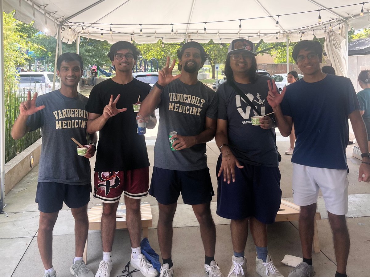 With basketball, beaded bracelets, bubble soccer, and new besties galore, this year's M1 Retreat was undoubtedly a blast!

Learn more about our annual MD student retreats at bit.ly/4nFoJYz