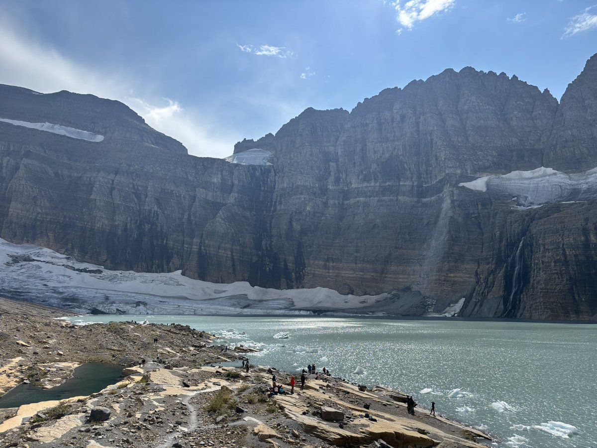 charlieb_lucy's tweet image. やっぱりGlacier National Park 好きすぎる。5回目です。