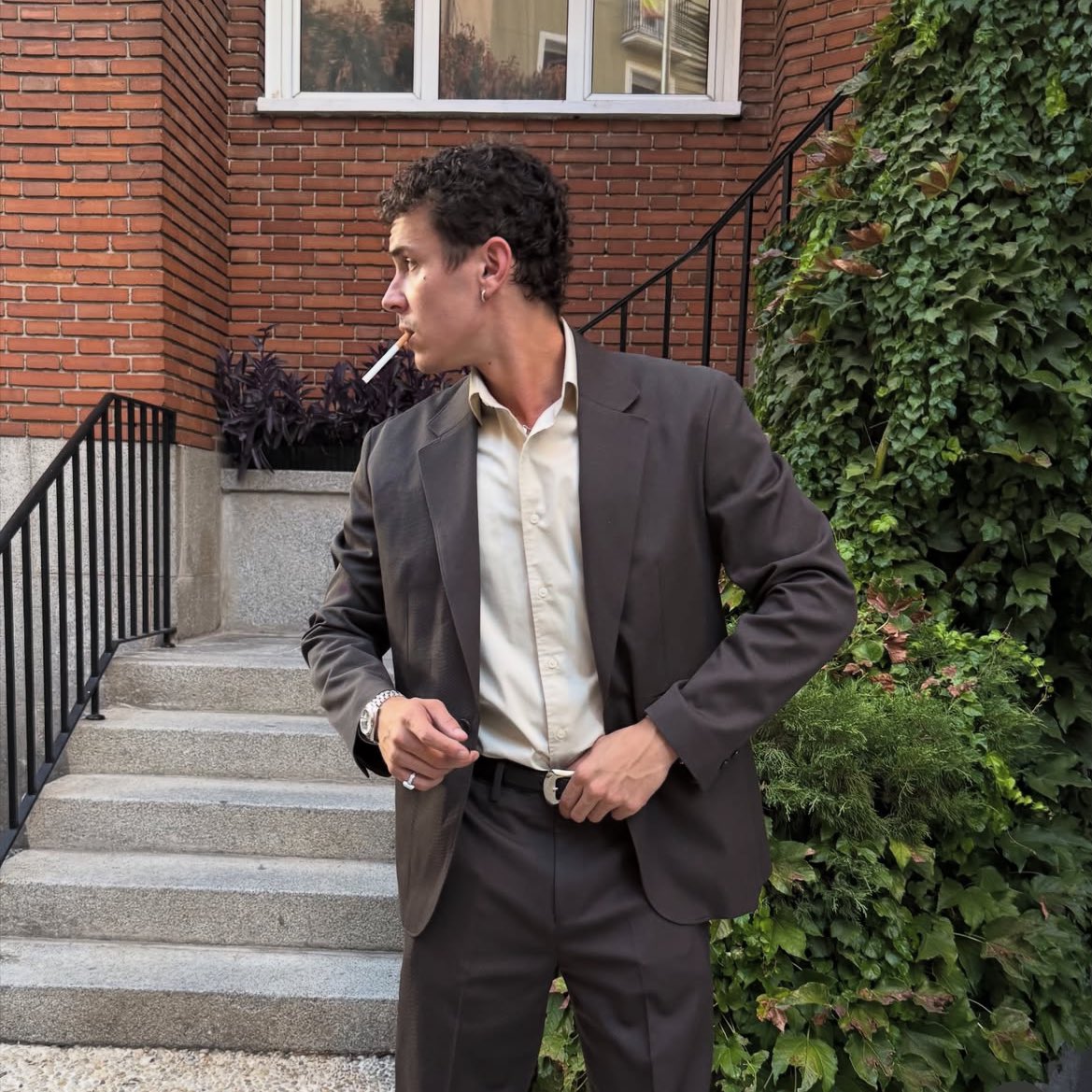 оделся сам // наорала