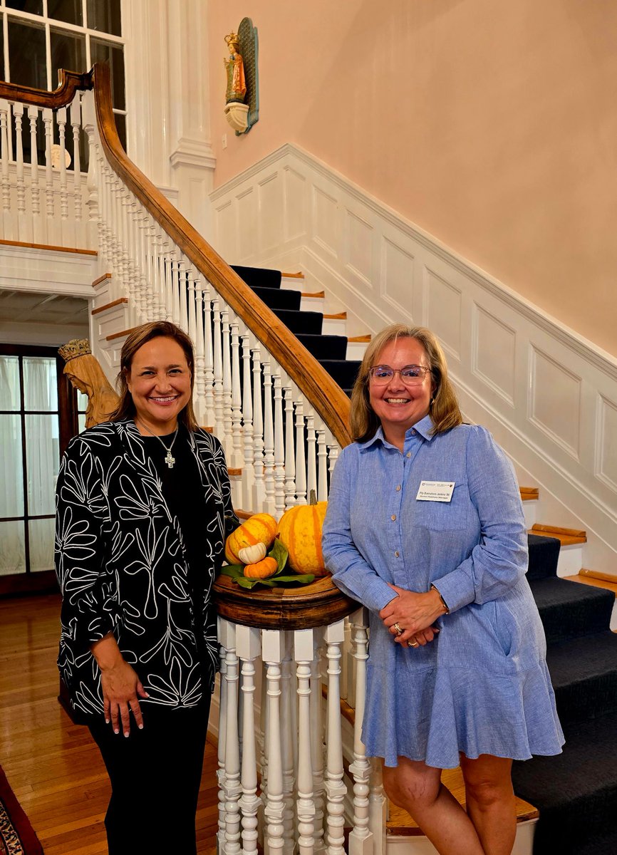 escobarforjudge's tweet image. A huge thank you to the amazing St. Cecilia Academy alumni who came to the SCA Fall Social and 
donated thoughtful gifts for the participants of Athena&apos;s Court. I am so grateful to St. Cecilia for allowing and supporting this drive. #scarabnation #AthenasCourt #WingsFoundation