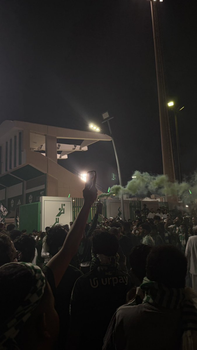 الي حصل اليوم درس جديد من الاهلاوين لكافه اندية المملكة 🥶💚