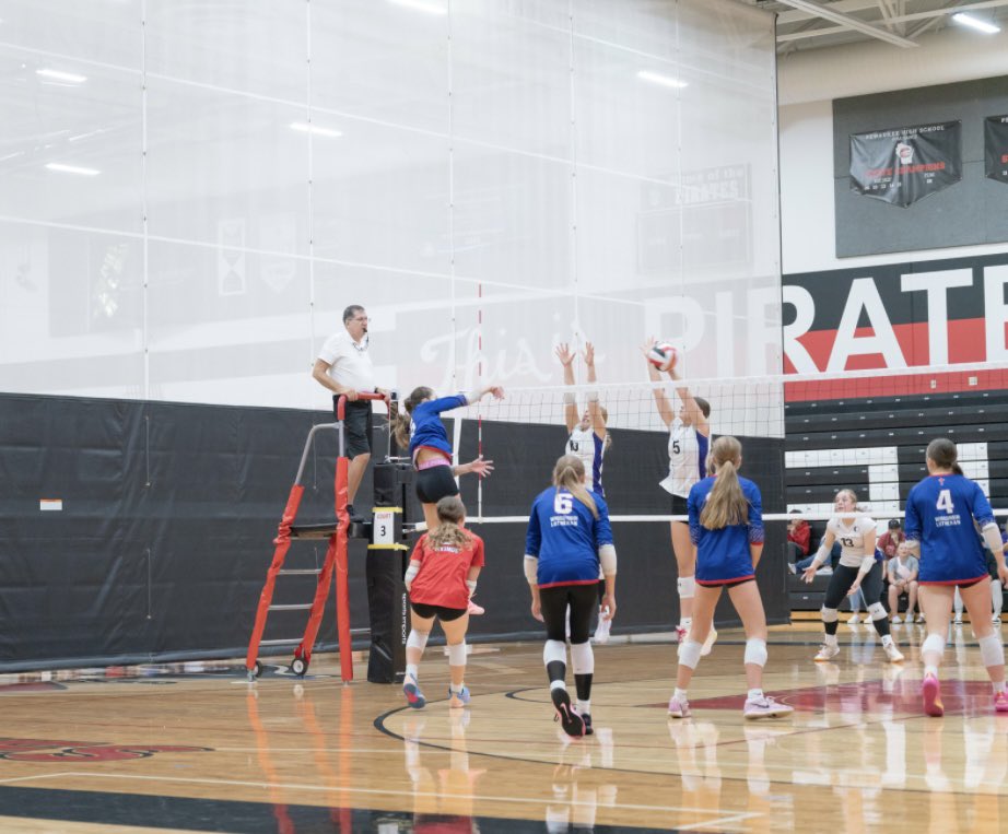 AddysonSundby's tweet image. High School Season 📸