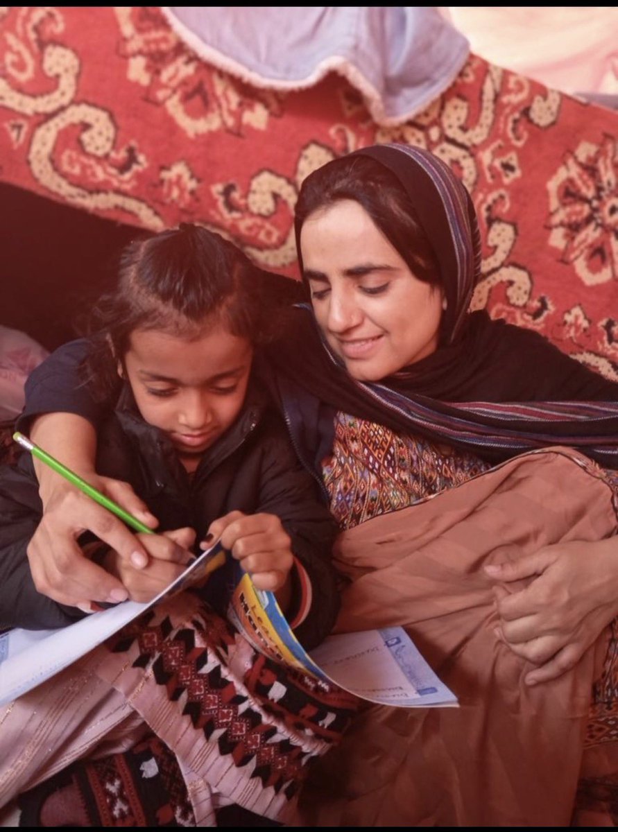Shahbaluch01's tweet photo. @NobelPrize #NobelPeacePrizeForMahrangBaloch https://t.co/h4pgB1JSZh