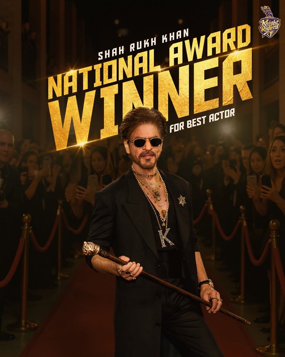 SwetaMondal555's tweet photo. Waiting eagerly to witness Shah receive his 1st National Award for Best Actor. It's going to be such a proud moment for all the SRKians .....
@iamsrk 
#ShahRukhKhan 
#NationalFilmAwards
💟🎊🏆🎉❤ https://t.co/uMv3pGXxET