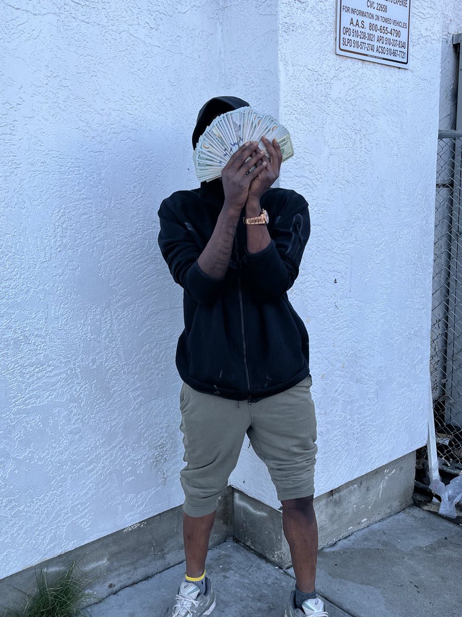 If everything go right I can front niggas #BLO