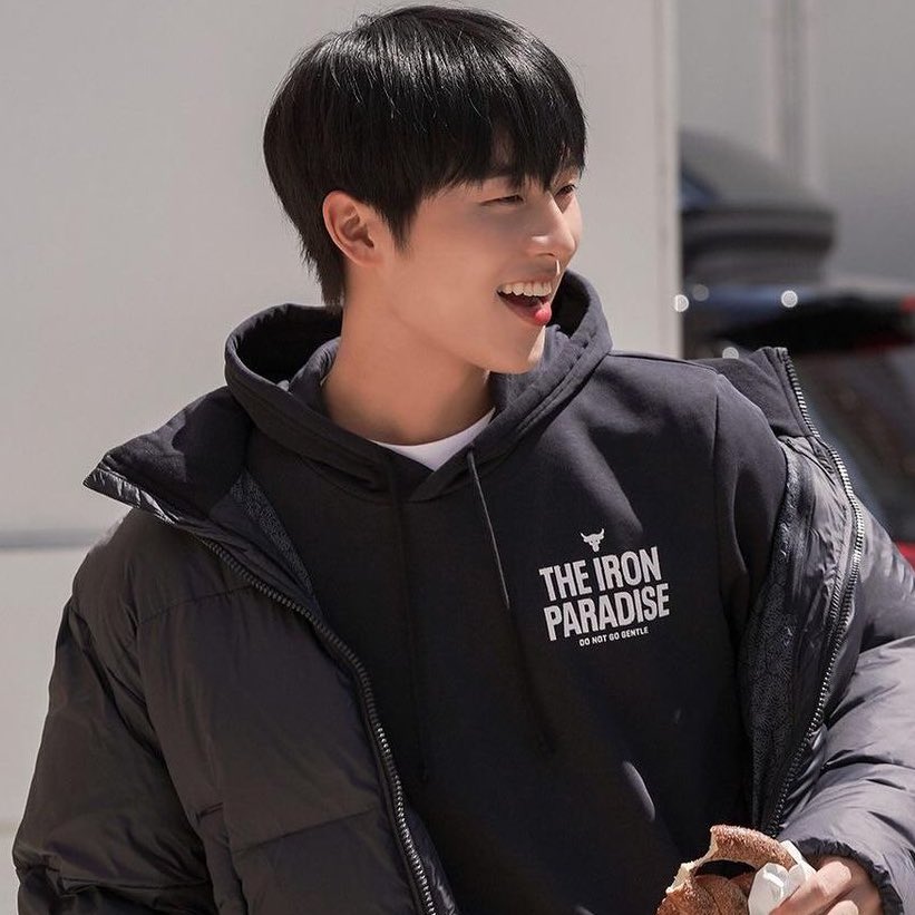 wookbble's tweet image. 