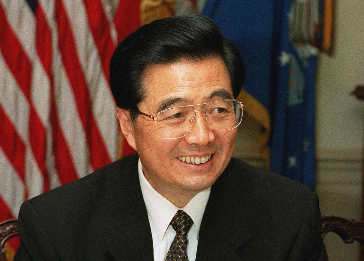 hellojintao's tweet image. the best part about rivian is its an american stock
but its also a chinese stock, iykyk