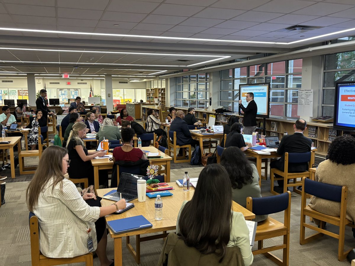 Dallas ISD ~ Region VI tweet media