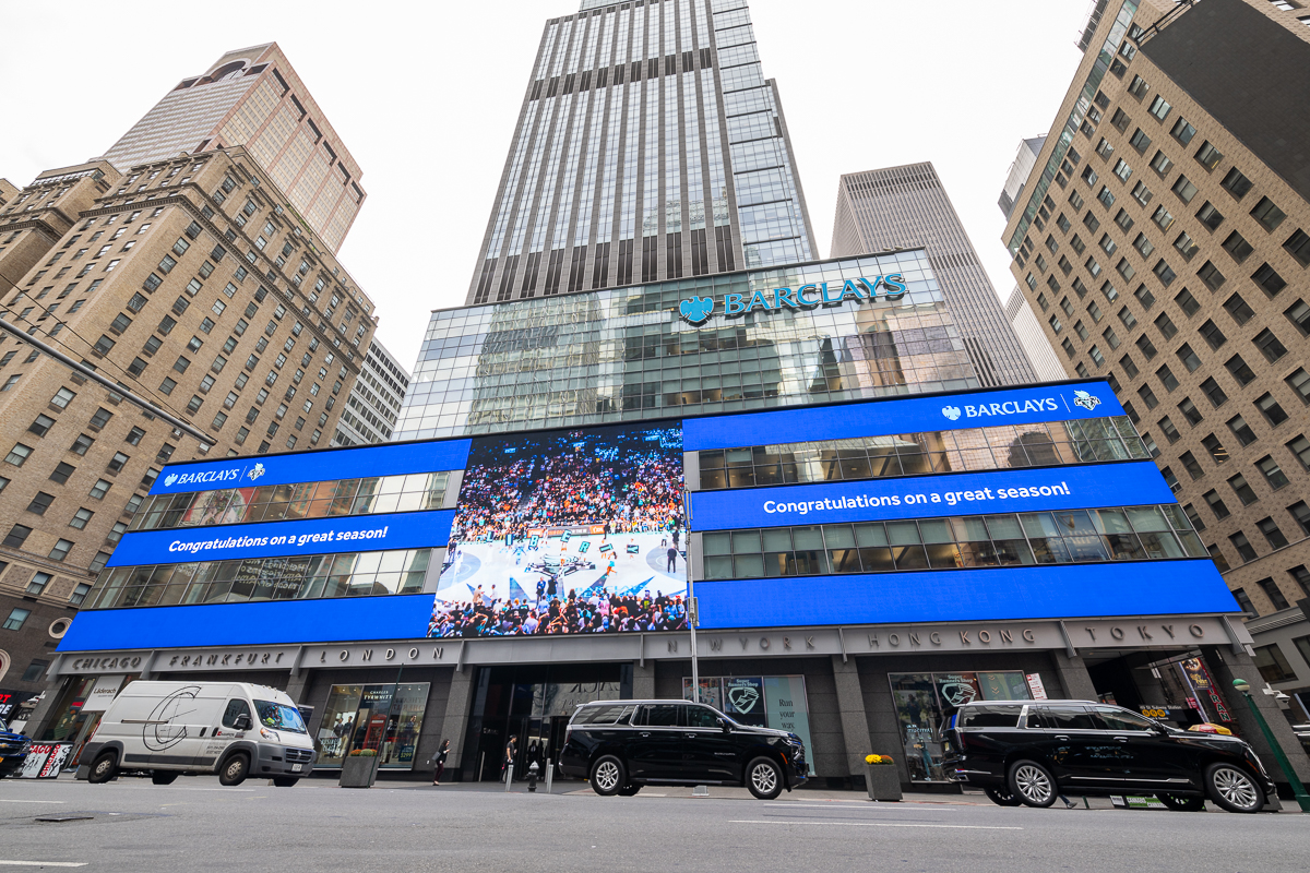 Barclays Investment Bank (@barclayscib) on Twitter photo Congratulations to the <a href="/nyliberty/">New York Liberty</a> on an incredible season! Powering the bold standard during every game with skill, focus and determination, they’ve brought fans along for an unforgettable journey. 🏀 🗽 Congratulations to the <a href="/nyliberty/">New York Liberty</a> on an incredible season! Powering the bold standard during every game with skill, focus and determination, they’ve brought fans along for an unforgettable journey. 🏀 🗽