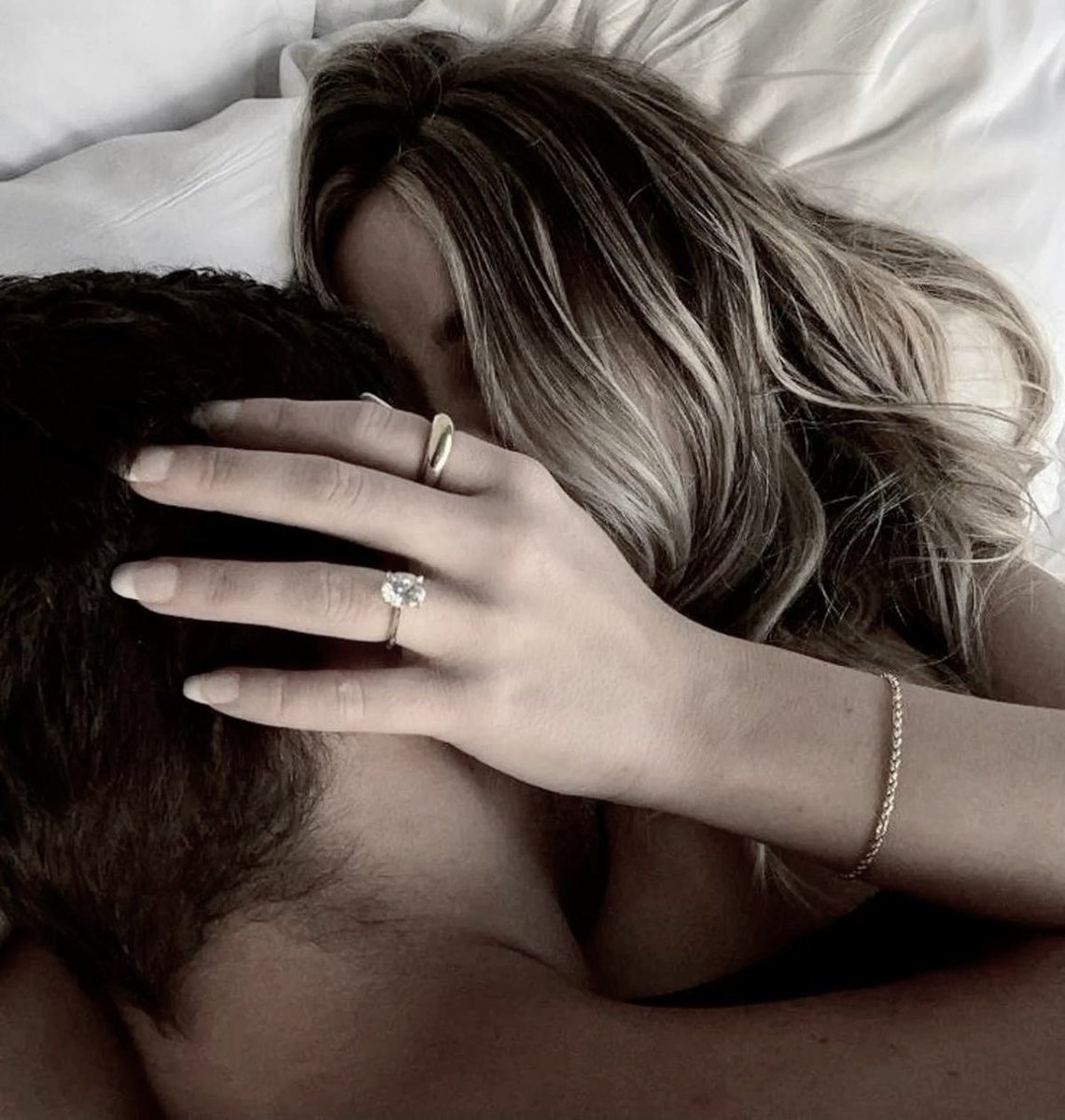 ⠀
⠀
⠀⠀⠀⠀⠀⠀⠀        𝚃𝚎 𝚊𝚖𝚘.
                    <a href="/MATTBWCCX/">𝓜ateo.</a> 
⠀
⠀