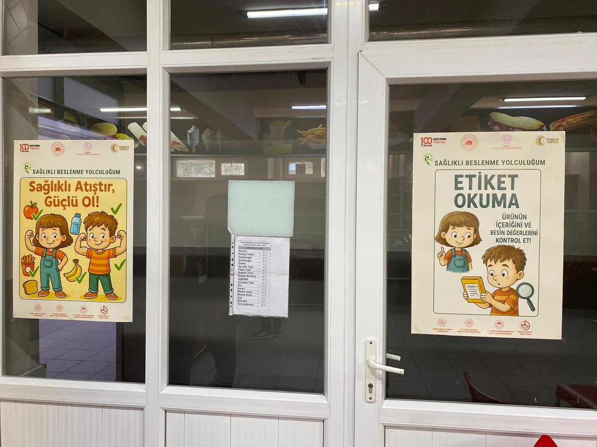 AihlSelim's tweet photo. OKULUMUZDA SAĞLIKLI BESLENME EĞİTİMİ VERİLDİ

Okulumuz Fen Bilimleri Öğretmeni Münevver AYYILDIZ RODOPLU  ortaokul öğrencilerimize yönelik olarak ; ‘’ Sağlıklı Beslenme Yolculuğum’’ konulu afişleri okul kantinimizde paylaşmıştır. https://t.co/NDeKopty82
