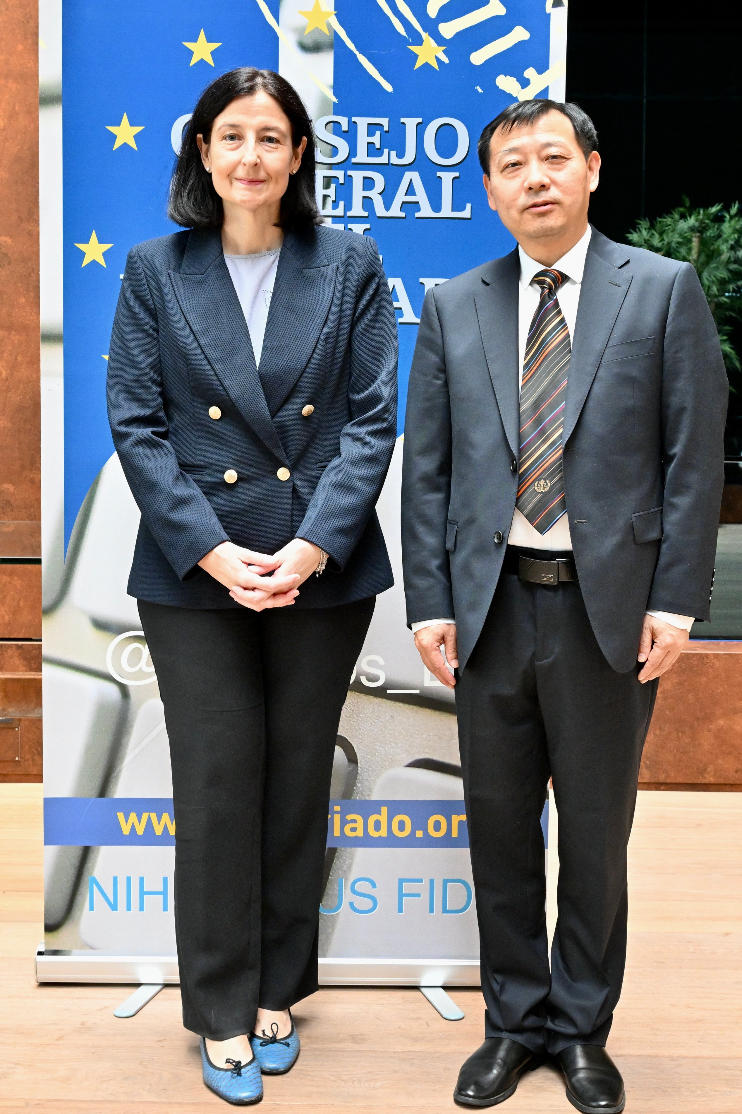 Concepción Barrio y Nan Shen.