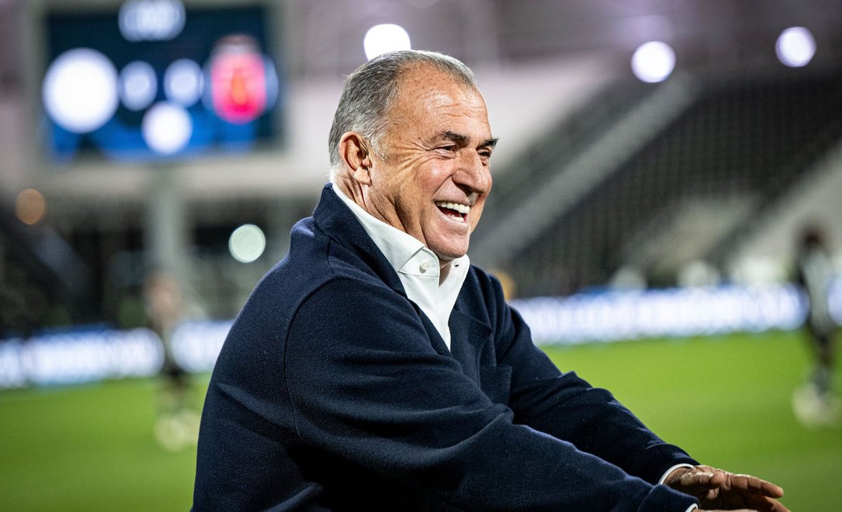 مــحــمد DES (@des_shfc) on Twitter photo فاتح تيريم اتى في نص الموسم لم يختار اي صفقة ولم يختار اي لاعب ، اتى وجعل هجوم الشباب مرعب مرعب لابعد درجة 
لو فاتح تيريم استمر واختار اللاعبين هالموسم 
والله كنا نشوف فريق مرعب لانه مدرب عظيم 
الغواسيل جاي من قبل لا يبدا المعسكر 
ولحد الان م عرف يطبق اسلوبه وتكتيكه 
تيريم 💔 فاتح تيريم اتى في نص الموسم لم يختار اي صفقة ولم يختار اي لاعب ، اتى وجعل هجوم الشباب مرعب مرعب لابعد درجة 
لو فاتح تيريم استمر واختار اللاعبين هالموسم 
والله كنا نشوف فريق مرعب لانه مدرب عظيم 
الغواسيل جاي من قبل لا يبدا المعسكر 
ولحد الان م عرف يطبق اسلوبه وتكتيكه 
تيريم 💔