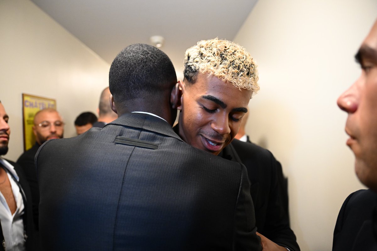 Adfa320's tweet image. Ousmane 🫂 Yamal  #ballondor🫂

Get More News: wbxy.ink/B2DQc