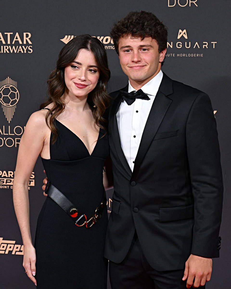 João Neves e Madalena Aragão na gala da Bola de Ouro. ✨