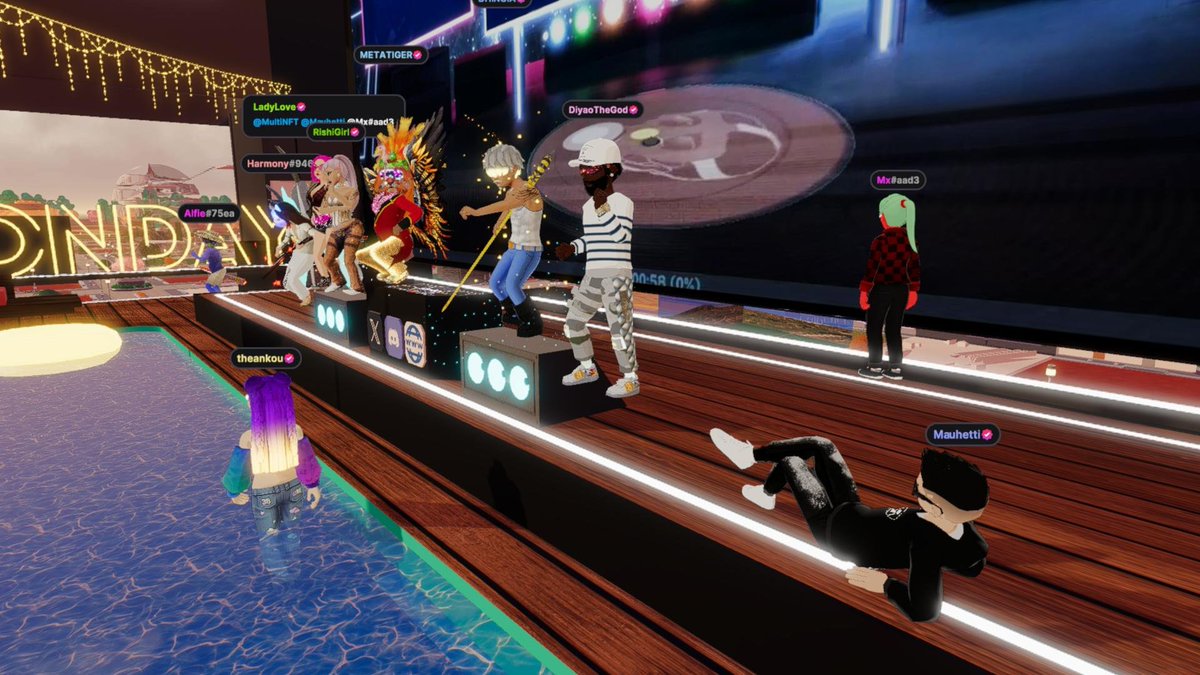 DiyaotheGod tweet media