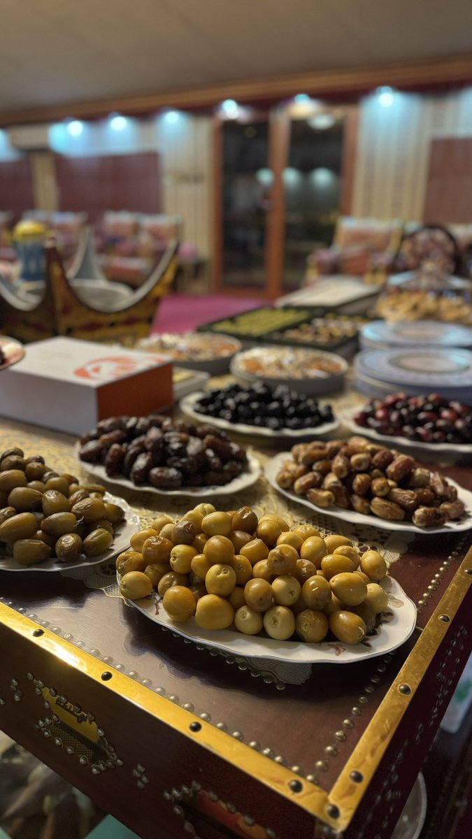 QWA_2011's tweet photo. أقامت رابطة المرأة القطرية برنامج مجلس وجليس رقم 3
بعنوان "وقف حُرم سلطان"
يوم الأثنين 2025-09-22 في الساعة 4:30 مساءً بحضور الفاضلة: كوبرا
حرم سعادة السفير التركي والفاضلة: ازدهار الحركي حرم السفير السوري في دولة قطر، بالإضافة إلى د. عائشة جول والأستاذة دلشاد أوزر للتعريف عن مشروع "وقف حُرم سلطان"، وعدد من أعضاء رابطة المرأة القطرية وبعض الحضور.

وتخلل اللقاء مجموعة من الفقرات المتنوعة والجميلة مثل: موقف مؤثر، سؤال وجواب، التعرّف على أنواع التمور، ومسابقة أكمل اللوحة والتي نالت إعجاب الجميع.

كل الشكر والتقدير لجميع المنظمين للبرنامج.