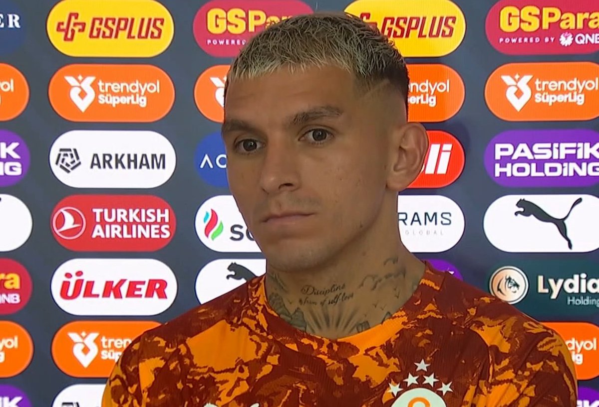 Gole neden sevinmedi?

Lucas Torreira: "Şampiyonlar Ligi maçı nedeniyle çok üzgündüm. Çok heyecanlı ve iyi başlamıştık. Hesapta olmayan sonuçlar alınca mutsuz oluyorsunuz. Biz büyük bir takımın formasını giyiyoruz, çok da duygular yaşıyoruz bu nedenle."
