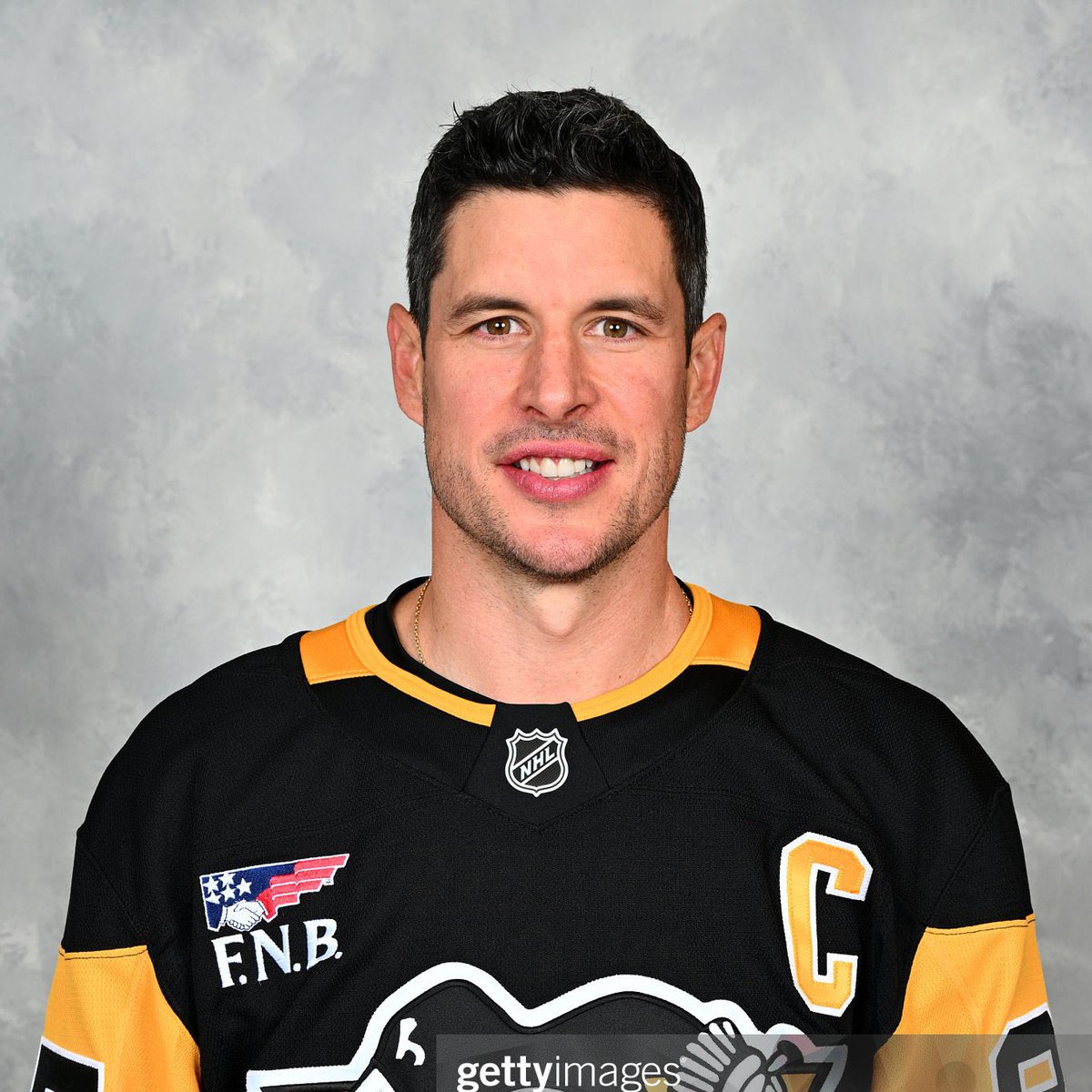 sidjustkidding's tweet photo. some people age more in 10 months than sidney has in 10 years…… food for thought https://t.co/glpFgmDZzt