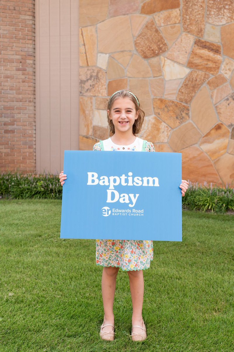 edwardsroadbc's tweet photo. We celebrate these young believers boldly proclaiming their identity in Christ! What a joy it was to see them baptized a few weeks ago. https://t.co/uSIb0RJRIV