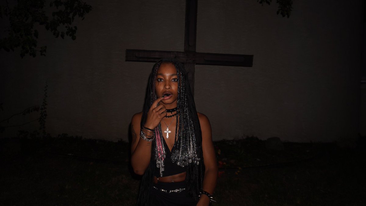 1xjuu's tweet photo. ✝️ https://t.co/2jrrrulomn