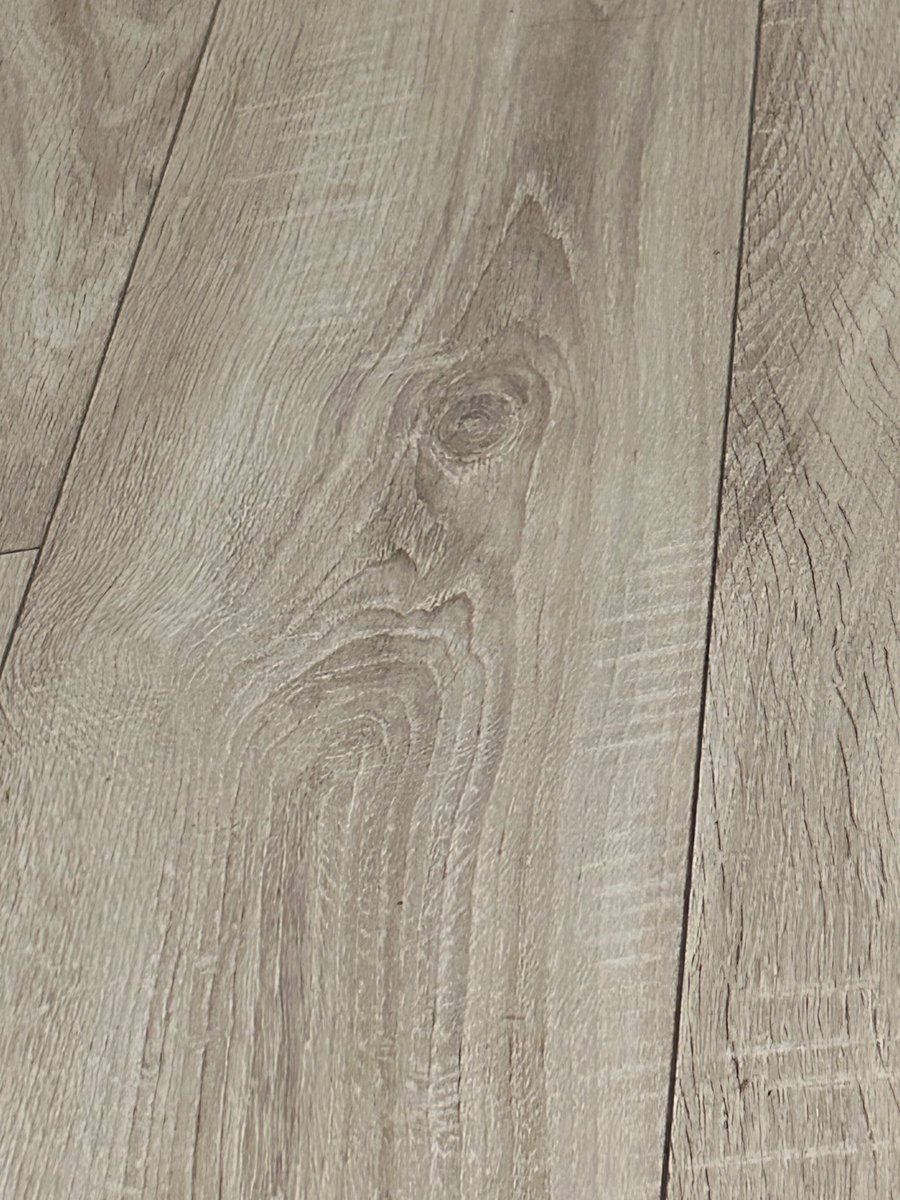 muracchi811's tweet photo. Floor?-sketch https://t.co/rGGwUAa3GB