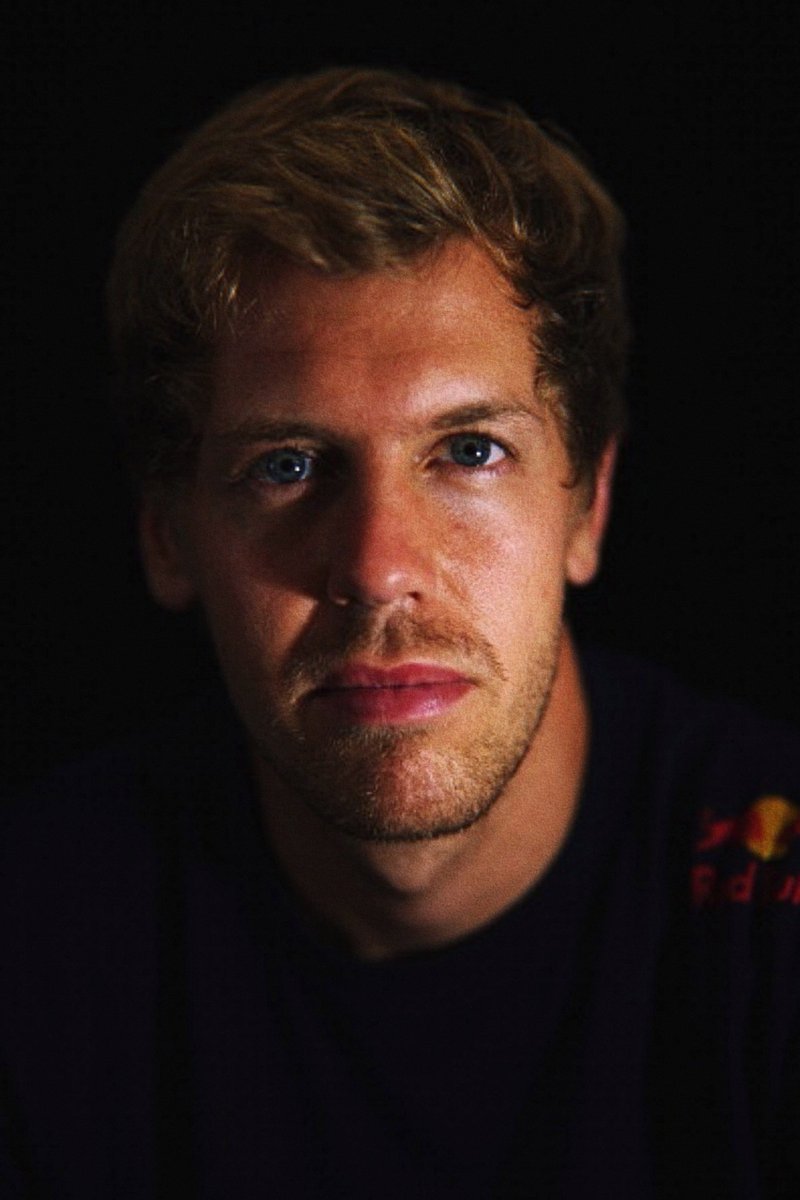 No es normal ser tan hermoso.