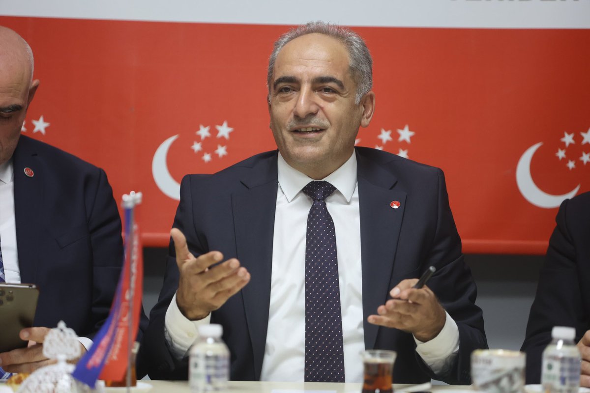 ismailacar34's tweet image. Beşiktaş ilçemizin haftalık toplantısına katıldık.

#İnanç
#Azim
#Kararlılıkla
#SaadetBurada