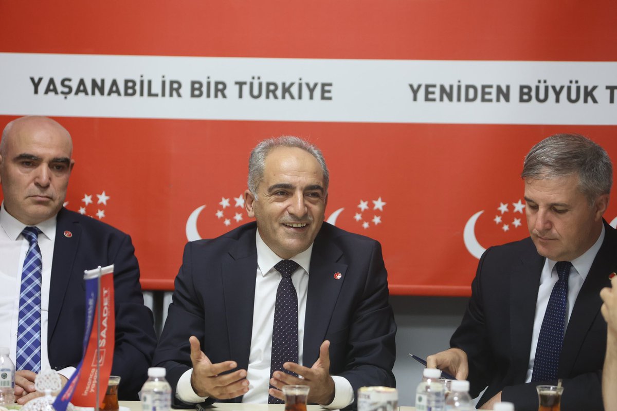 ismailacar34's tweet image. Beşiktaş ilçemizin haftalık toplantısına katıldık.

#İnanç
#Azim
#Kararlılıkla
#SaadetBurada