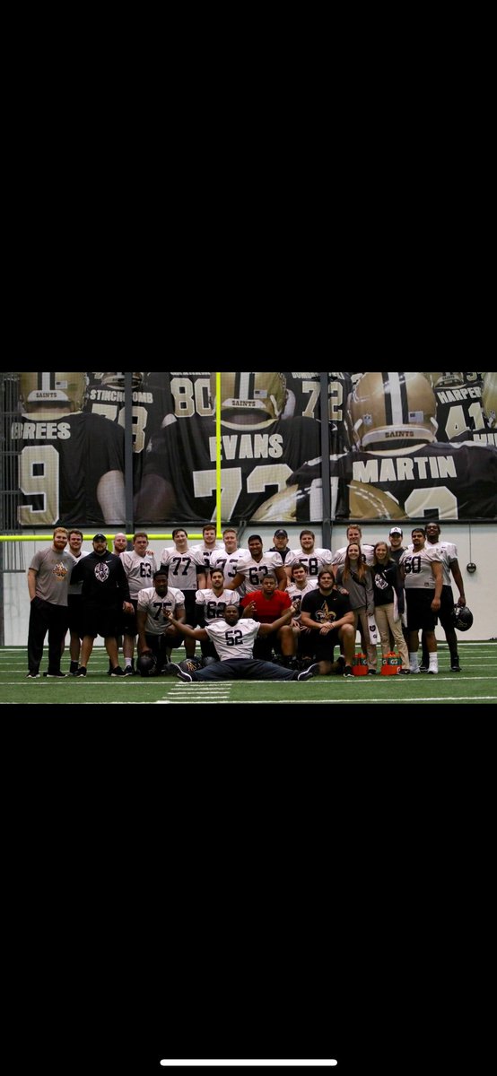 _Alan_Parker's tweet photo. #61forever🖤💛 https://t.co/vJNIwQRMg3