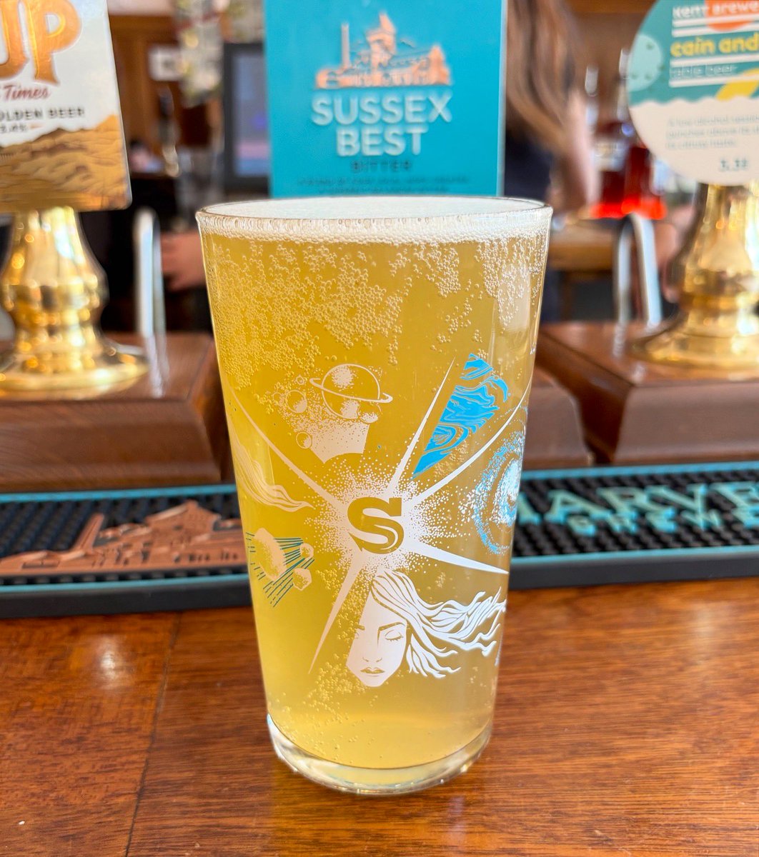 LondonPubMap's tweet photo. All in all, The Magdala Tavern has it all: history, character, brilliant decor, great beer, and a food menu with plenty of fans. I had a cracking time here — 10/10 would recommend.
#hampsteadheath #pub #nw3 #magdalatavern https://t.co/SoVnOPwHpD