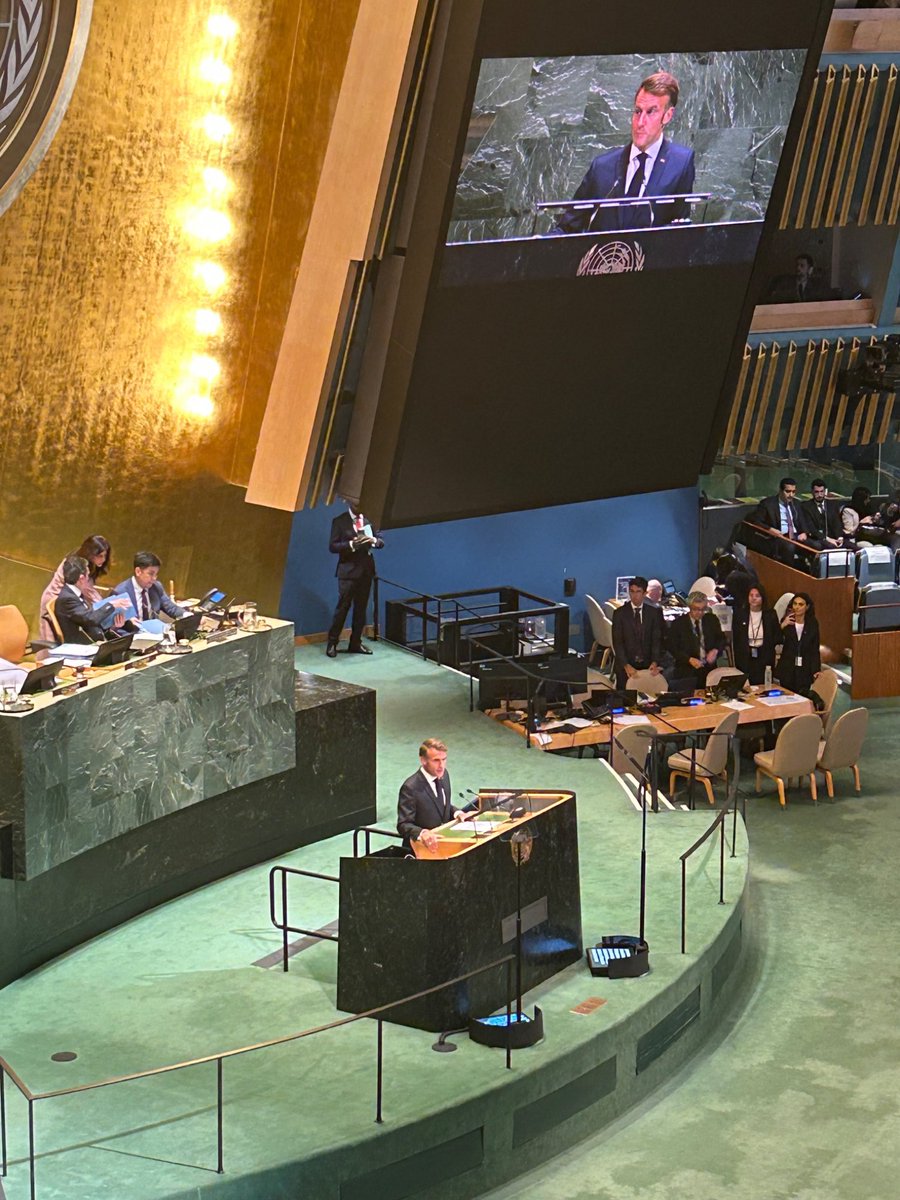 Historic! French President Emmanuel Macron officially recognised the State of Palestine at the #UNGeneralAssembly on Monday.

This comes a day after the #UK recognised the State of Palestine, along with #Australia, #Canada and #Portugal.

#UNGA2025 #UNGA #NewYork #Africa